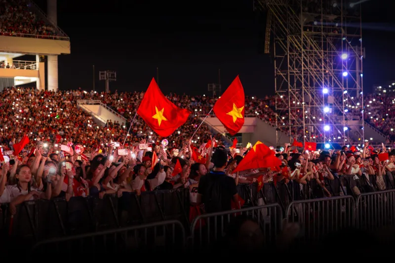 Unhinged and Unbothered: How Being a Super Fan Became the Most Powerful Identity in the Room